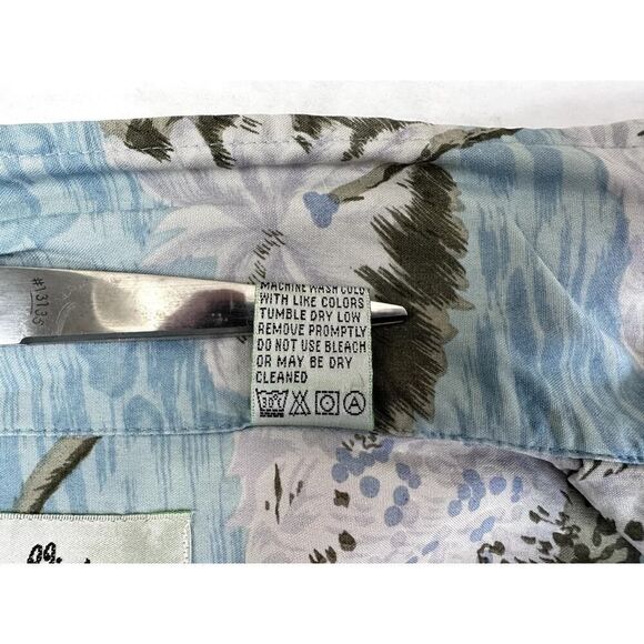 Vintage Silk Hawaiian Shirt 100% Silk Button Down - Size XL - Picture 9 of 9